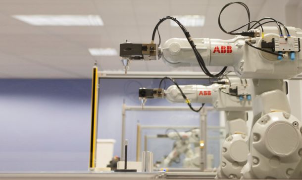 Make your business more competitive by switching to robots